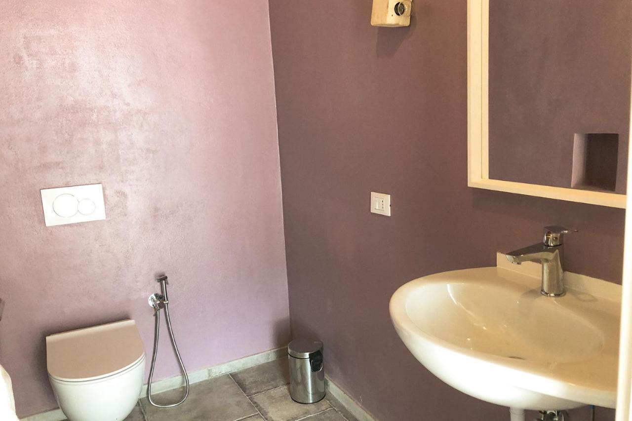 ססלו Agriturismo Cascina Cornelli מראה חיצוני תמונה
