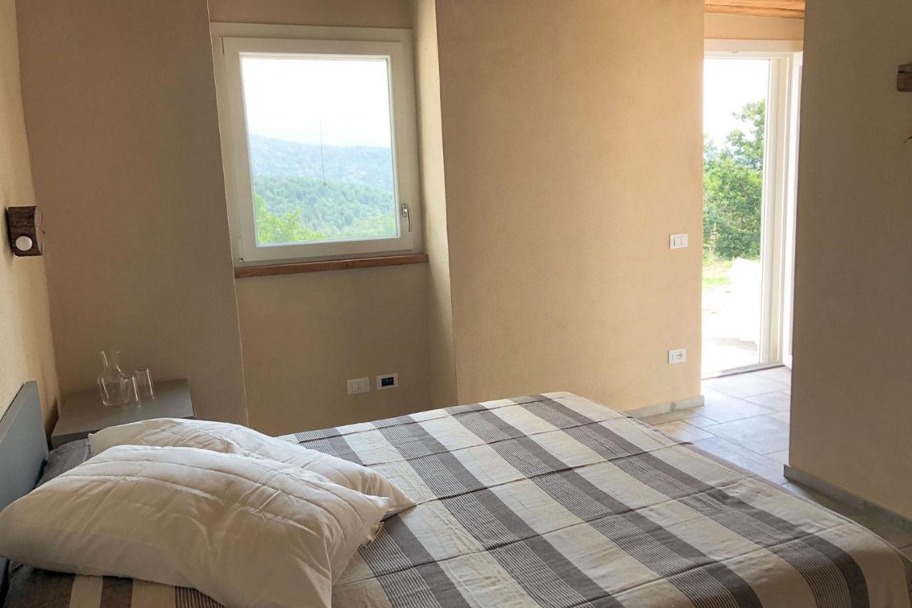 ססלו Agriturismo Cascina Cornelli מראה חיצוני תמונה